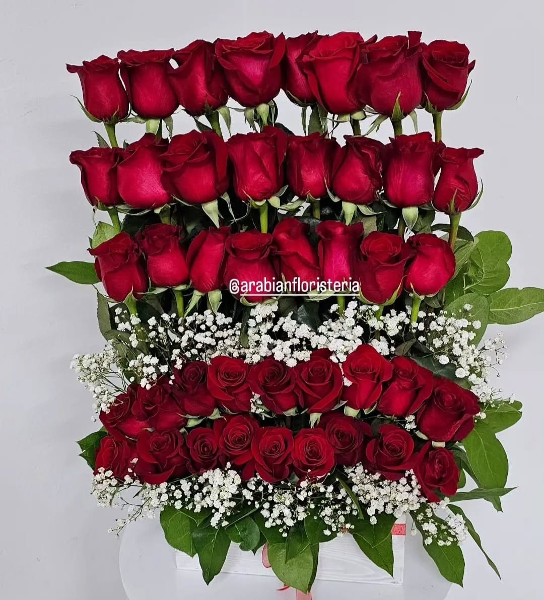 Arreglo con rosas mixtas 4