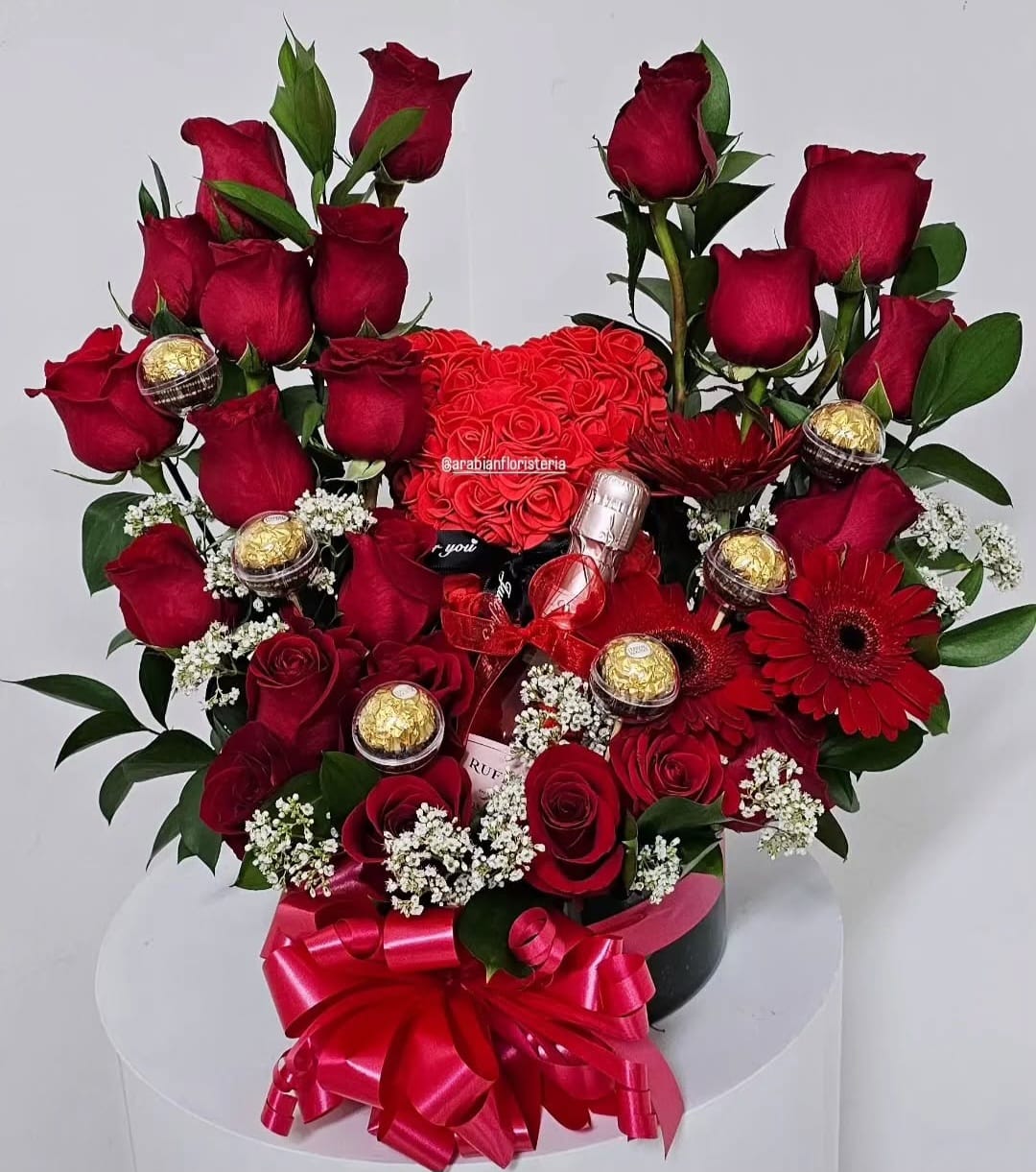 Arreglo con rosas mixtas 5