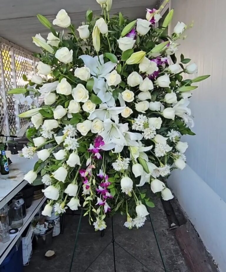 Arreglos y corona funebres codigo #126